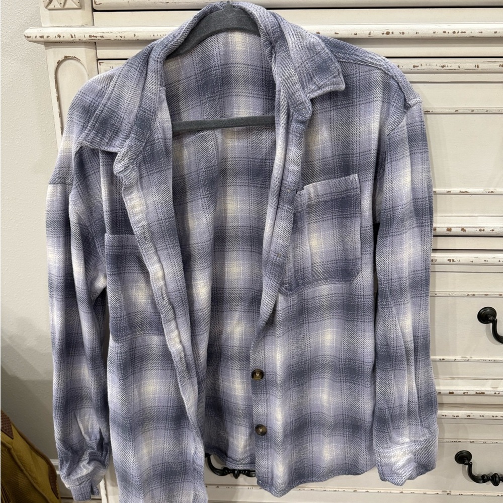 Plaid Button-Up Shirt in Blue and White
